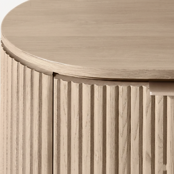 Dynamic Oak Bedside Table With 3 Drawer