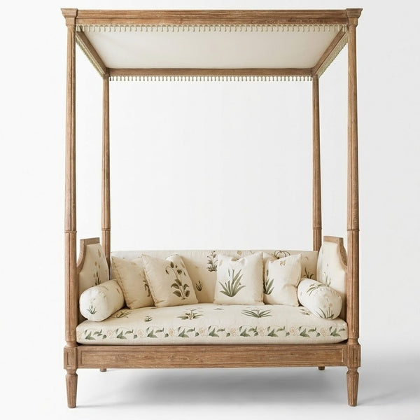 Villarrica Canopy Solid Wood Daybed