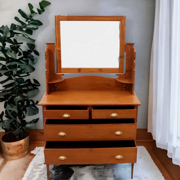 Classic Solid Wood Dressing Unit In Natural Tone