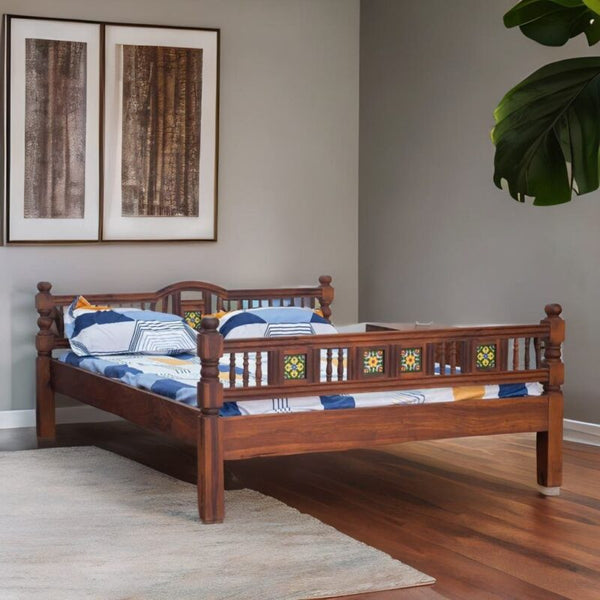 Traditional Handmade Solid Sheesham Wood Bed - All Sizes