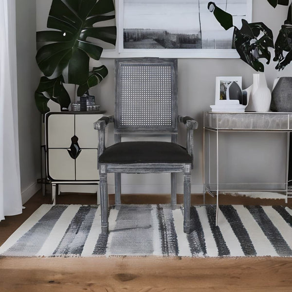 Rattan Solid Mango Wood 4 Seater Round Dining Table Set