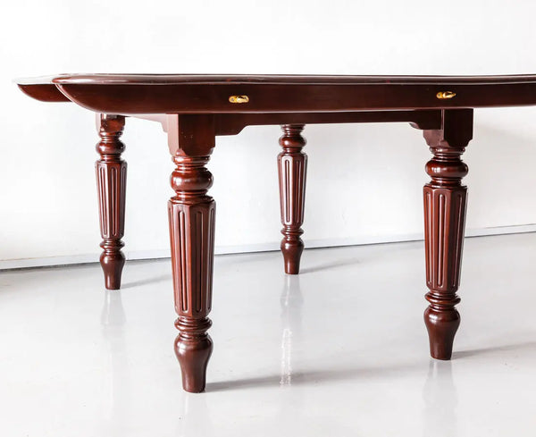 Traditional & Luxurious Teakwood Dining Table