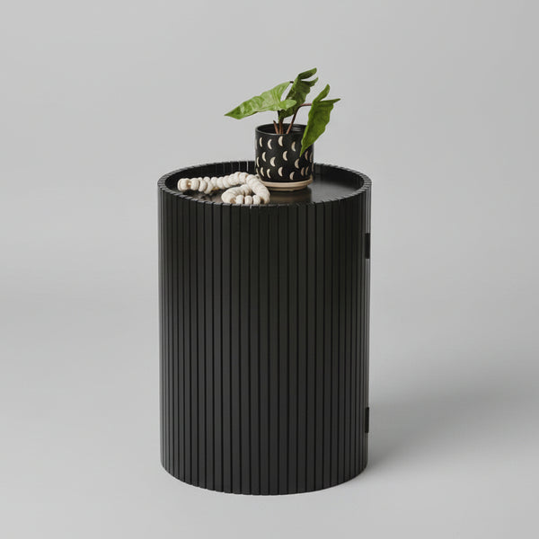 Glasgow Modern Storage Bedside Table