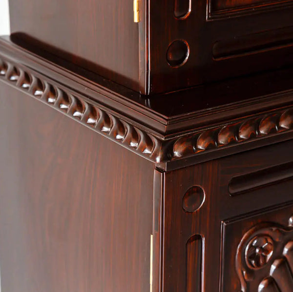 Greensburg Butler Wardrobe