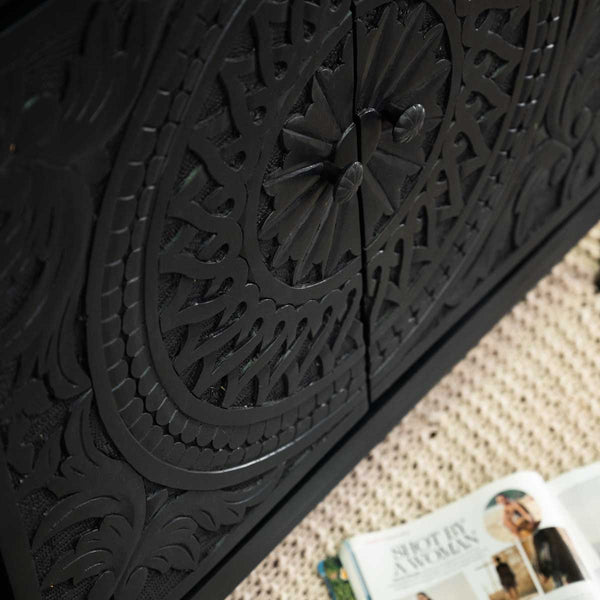 Saint Kitts Sideboard