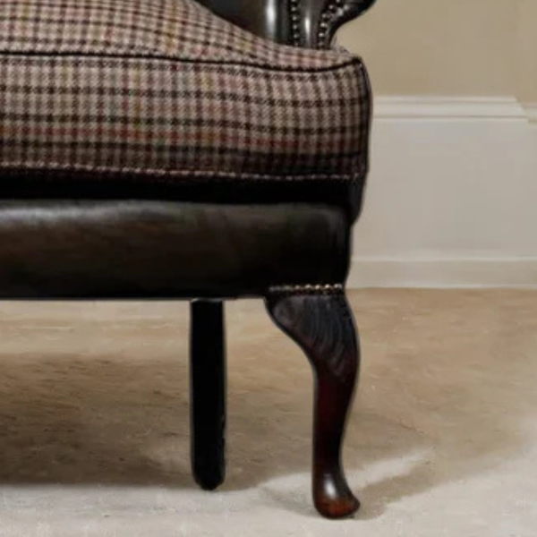 Talbot Chesterfield Leather Sofa Chair