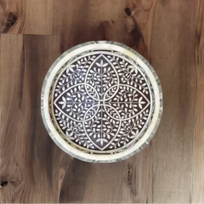 round wooden tray, round serving tray